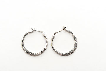 Small Sol Hammered Hoops