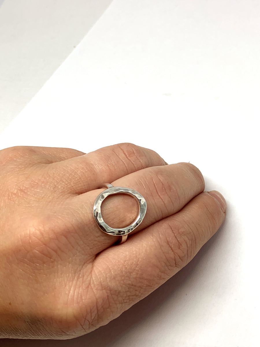 Zara Oval Ring